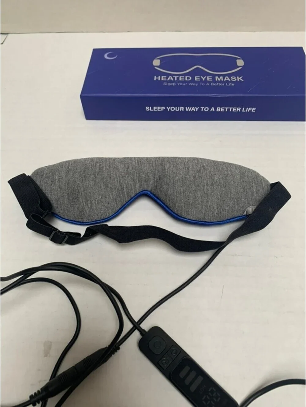 NWOT Electric Heated Eye Mask Rechargeable